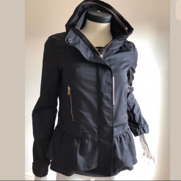 Zara Jackets & Blazers - NWOT Zara ruffle hem windbreaker rainjacket w hood
